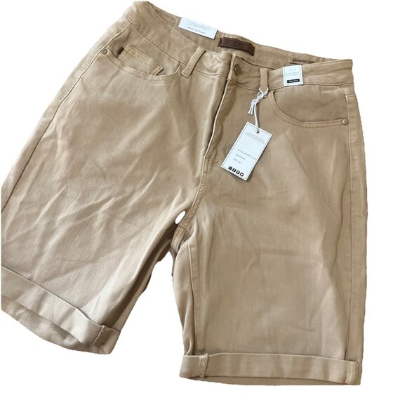 Judy Blue Mid-Rise Bermuda Shorts Khaki Sz 1X Raw Hem NEW Stretch JB 150071C-CO - Picture 1 of 10